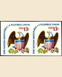 US #1596a Eagle & Sheild Error Pair