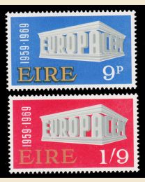 Ireland # 270-71 Europa